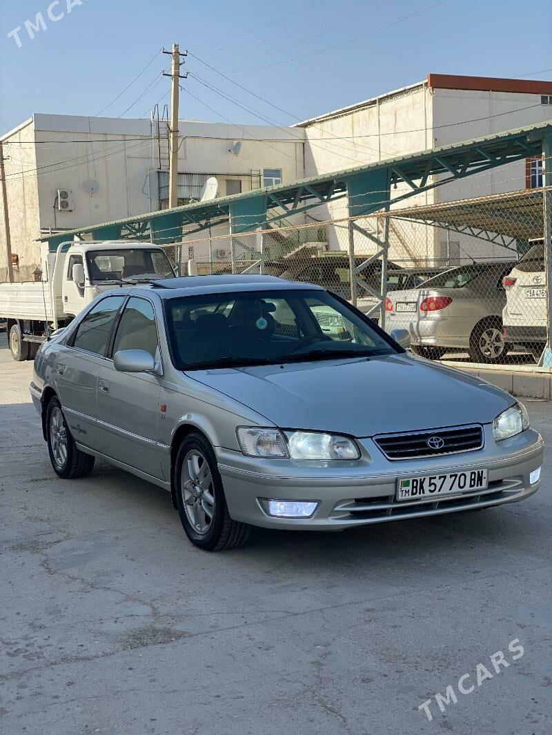 Toyota Camry 2001 - 200 000 TMT - Балканабат - img 2