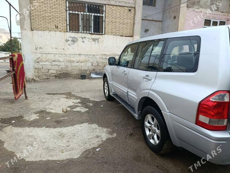 Mitsubishi Pajero 2004 - 155 000 TMT - Türkmenbaşy - img 6