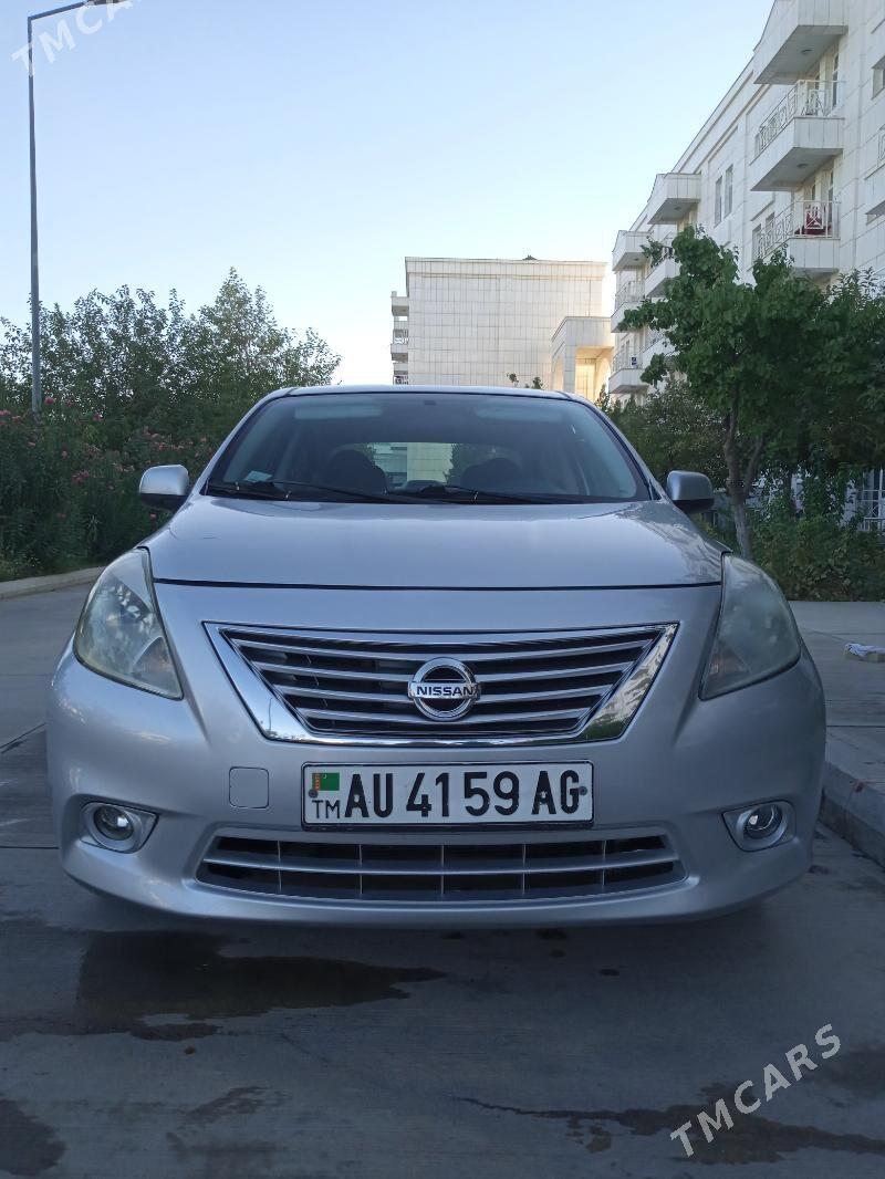 Nissan Versa 2012 - 110 000 TMT - Кëши - img 4