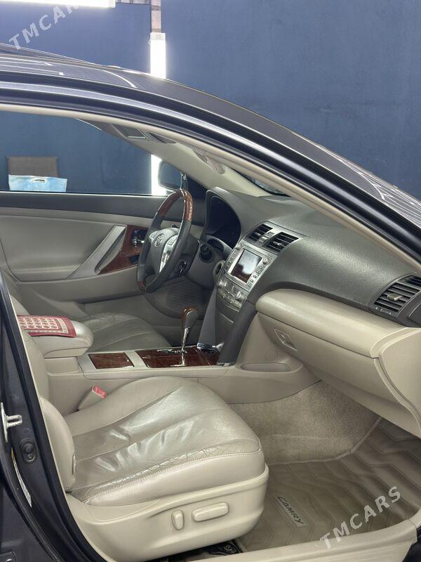 Toyota Camry 2010 - 220 000 TMT - Мары - img 5