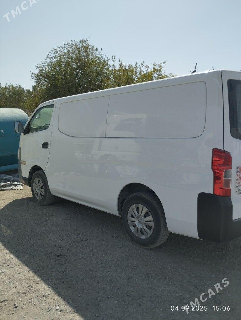 Nissan Urvan 2021 - 294 000 TMT - Aşgabat - img 2