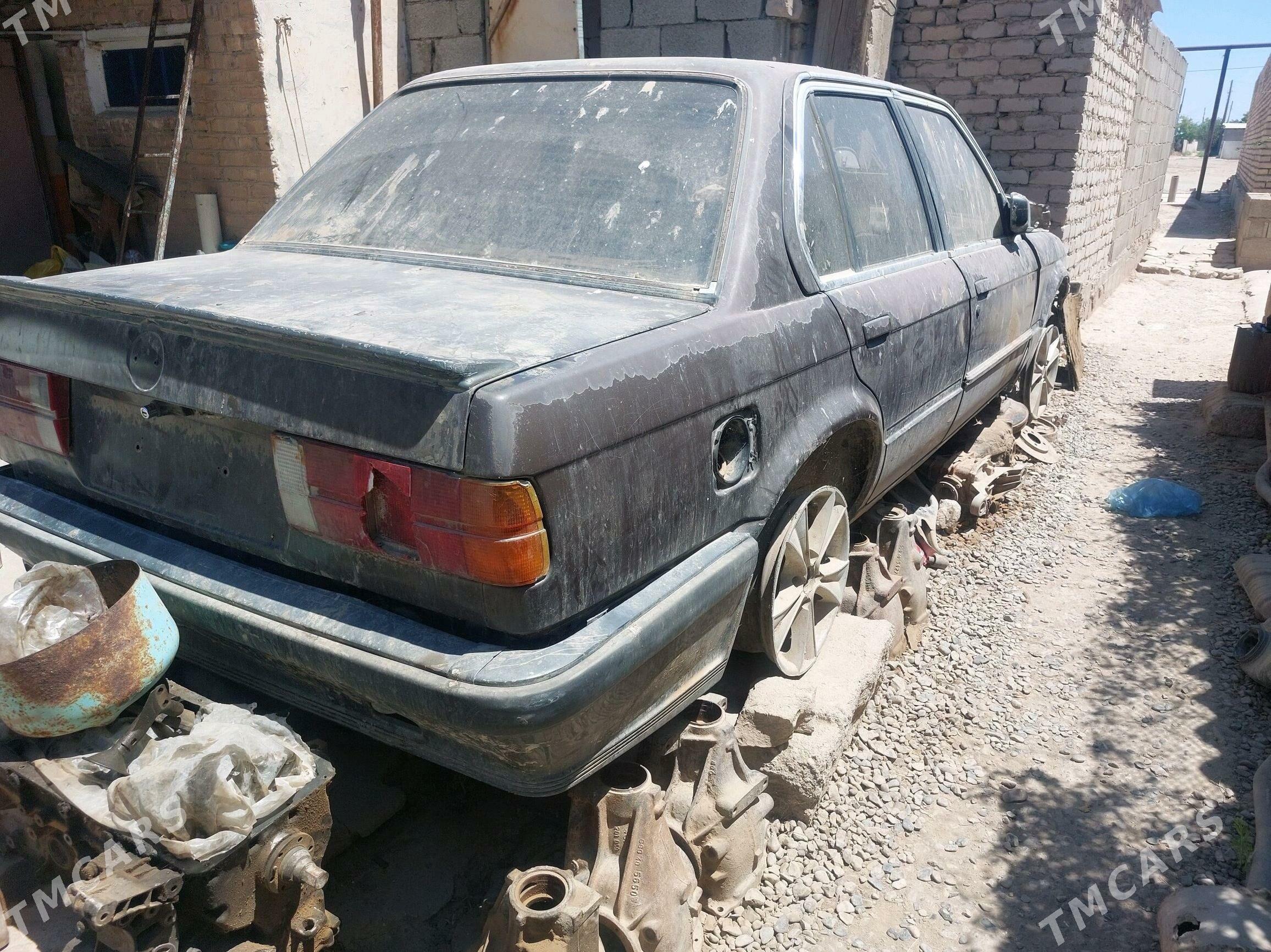 BMW 3 Series 1989 - 4 000 TMT - Tejen - img 2