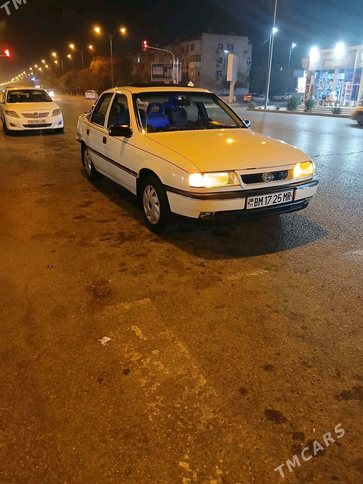 Opel Vectra 1992 - 27 000 TMT - Мары - img 4