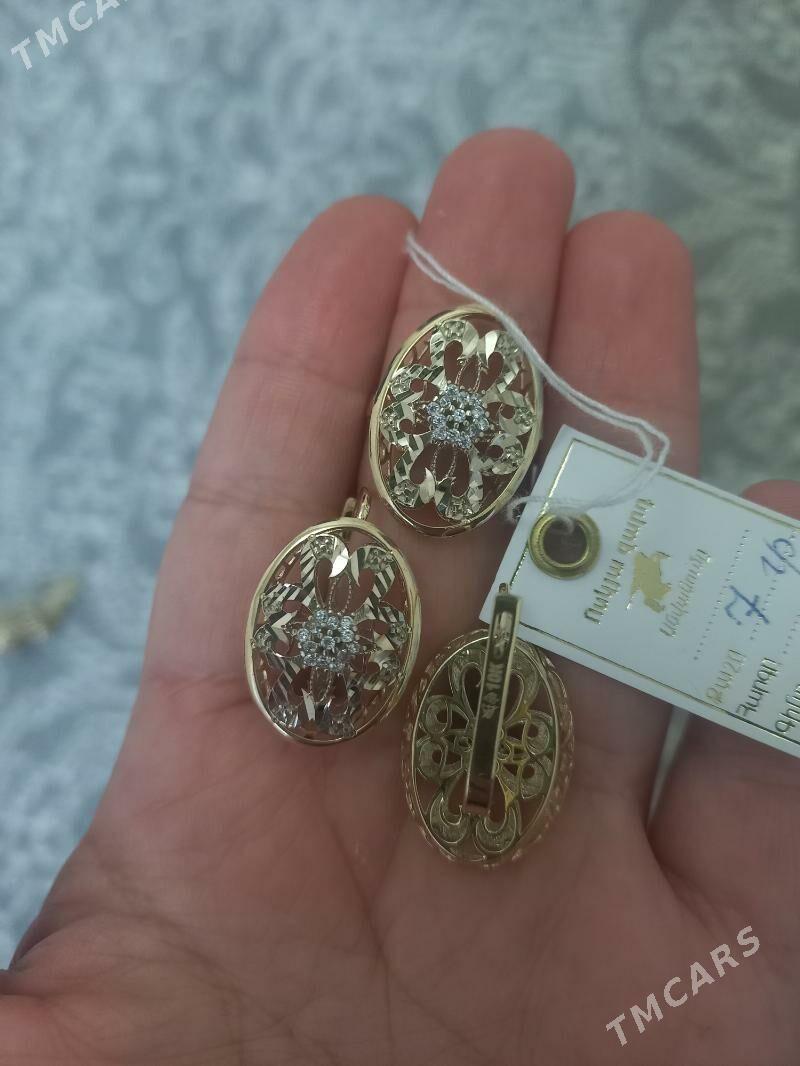 Gyzyl komplekt - Tejen - img 3