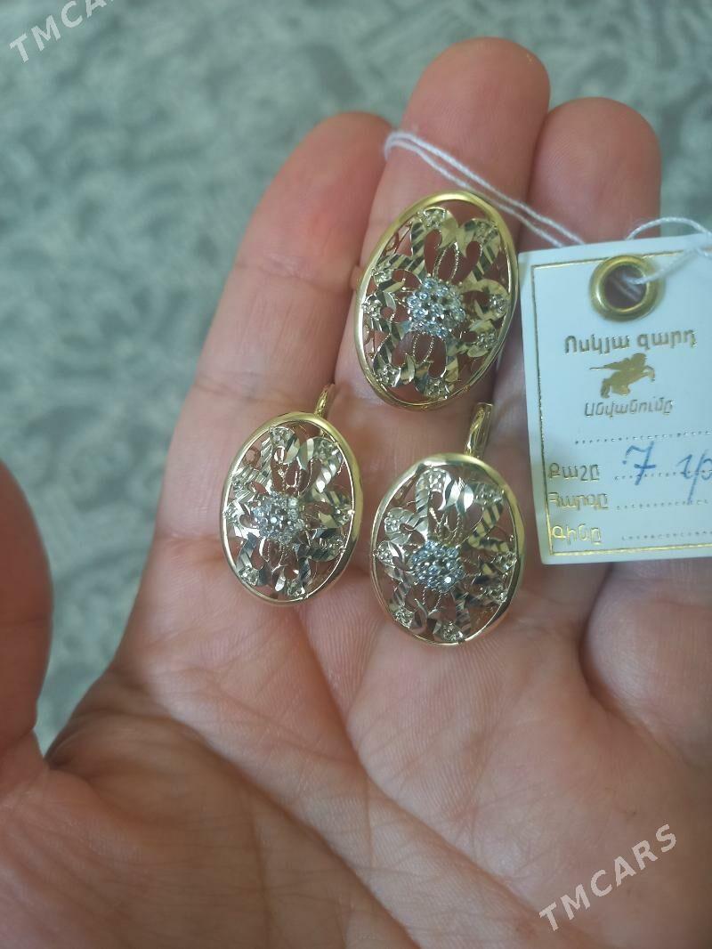 Gyzyl komplekt - Tejen - img 2