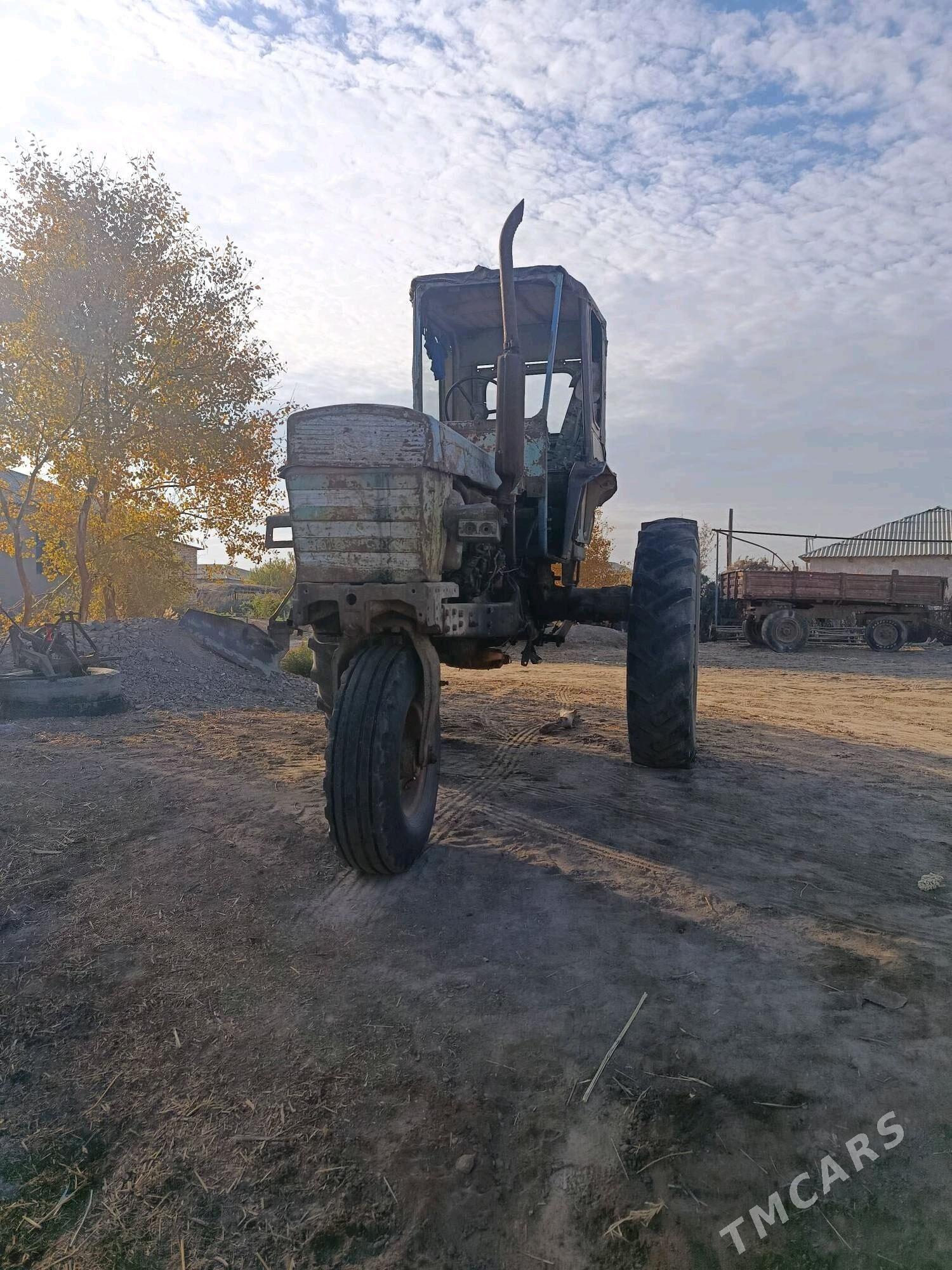 MTZ T-28 1992 - 16 000 TMT - Болдумсаз - img 1