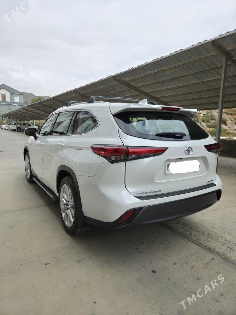 Toyota Highlander 2022 - 710 000 TMT - Туркменбаши - img 4