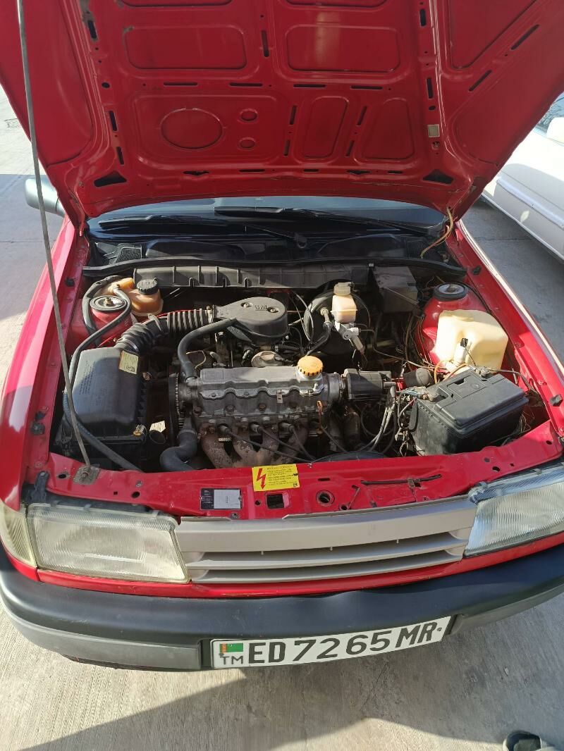 Opel Vectra 1991 - 42 000 TMT - Мургап - img 4