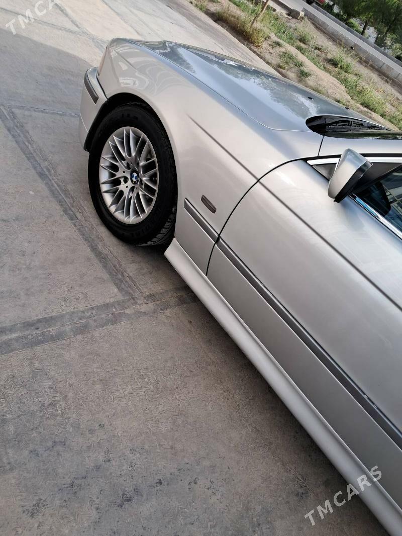 BMW 528 2003 - 165 000 TMT - Mary - img 2