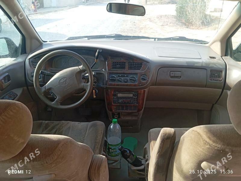 Toyota Sienna 2002 - 150 000 TMT - Gurbansoltan Eje - img 2