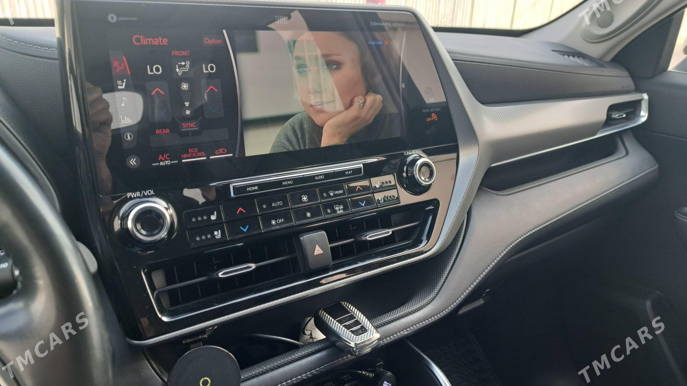 Toyota Highlander 2021 - 700 000 TMT - Ашхабад - img 7