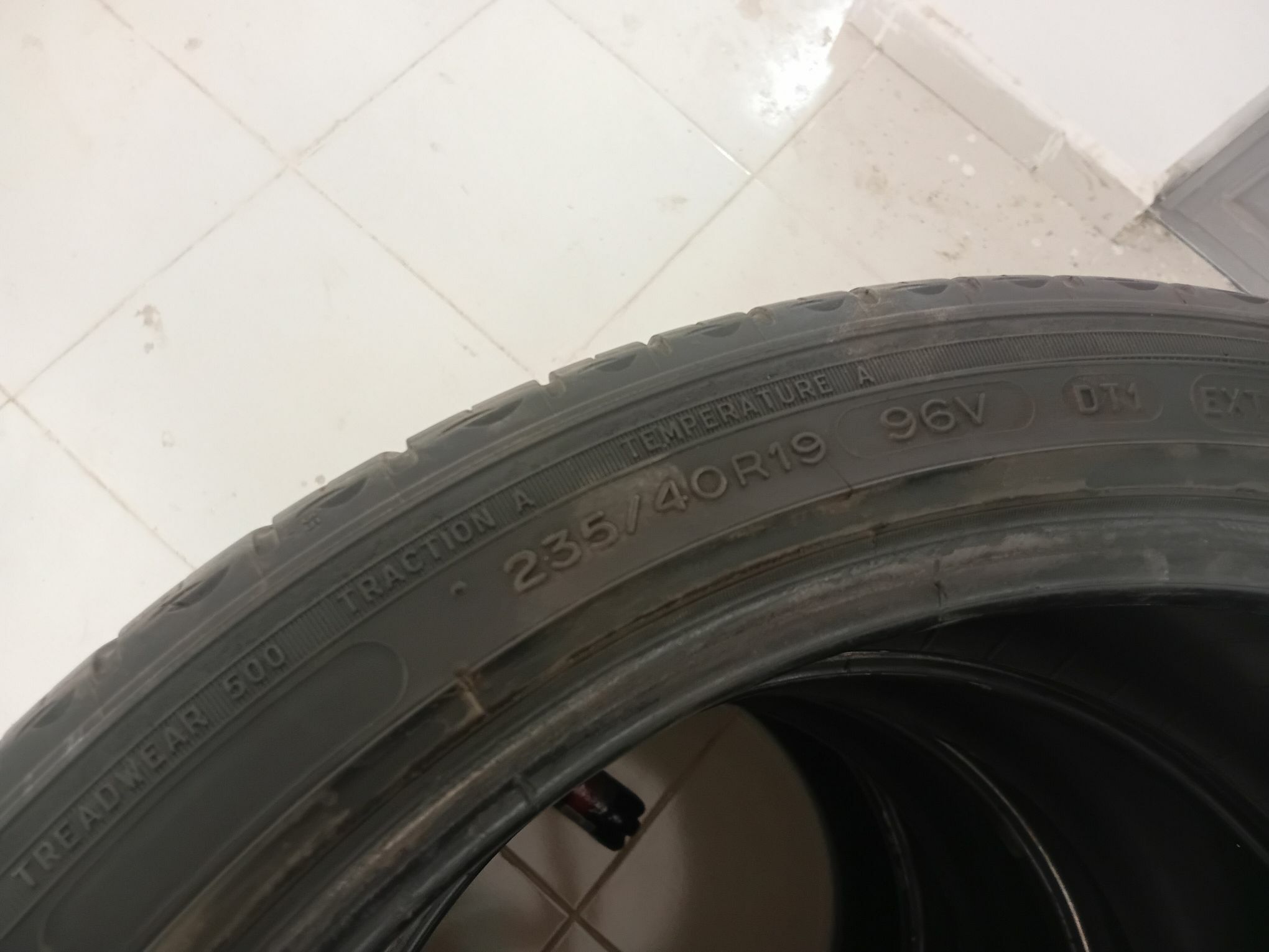 teker 235 40 19 600 TMT - Arkadag - img 2