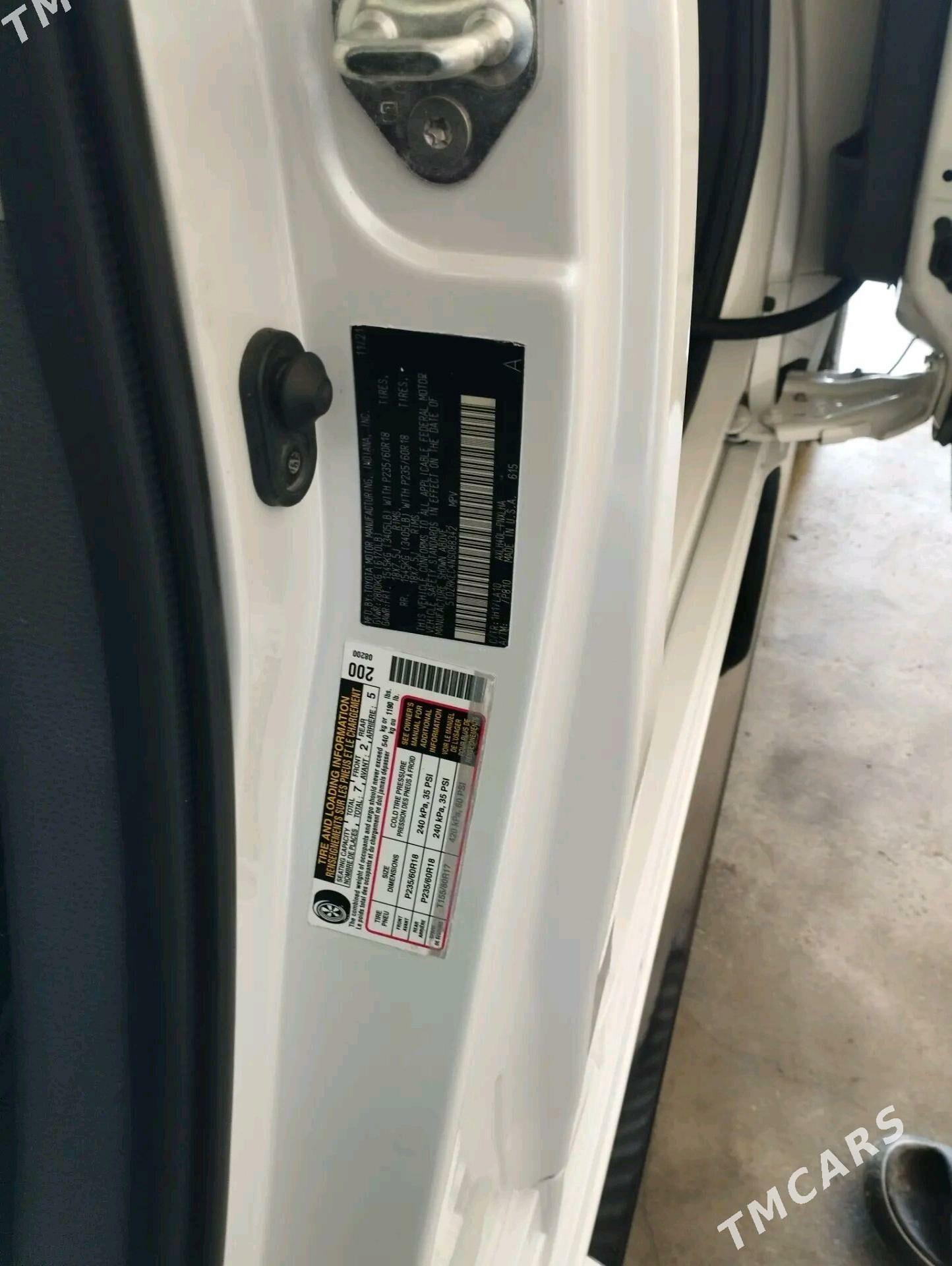 Toyota Sienna 2022 - 600 060 TMT - Векильбазар - img 8