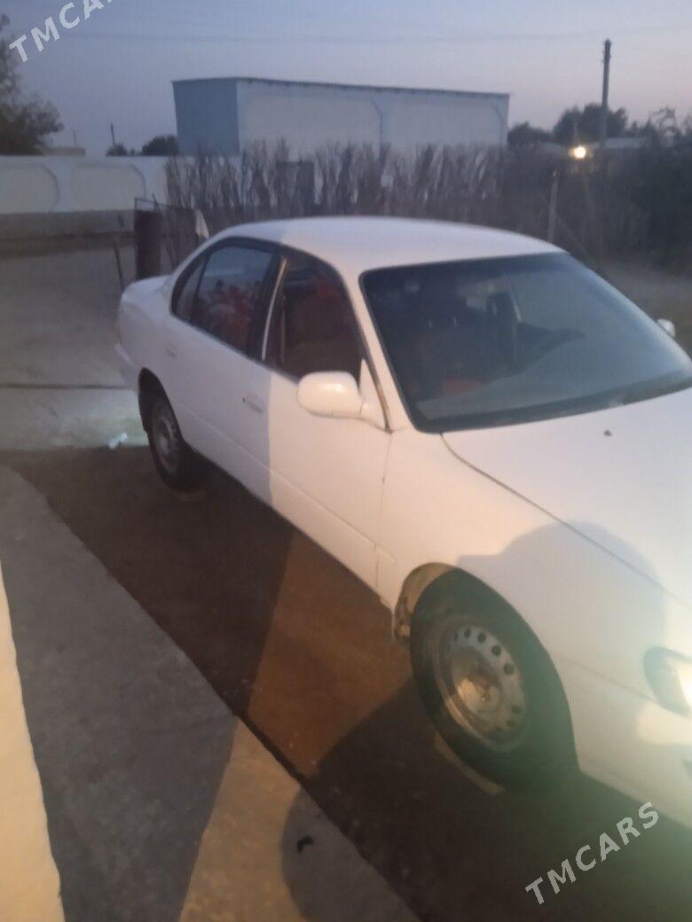 Toyota Corolla 1995 - 40 000 TMT - Керки - img 2