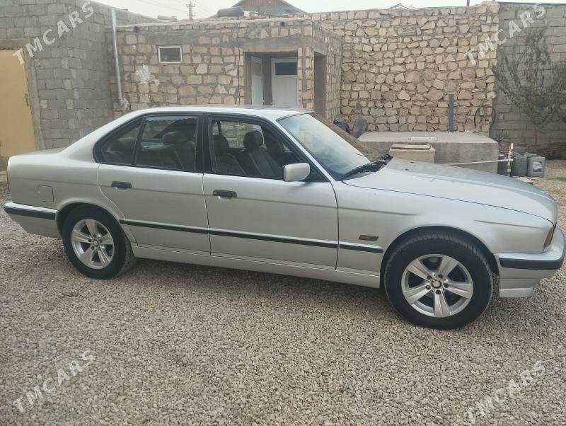 BMW 525 1993 - 65 000 TMT - Jebel - img 3