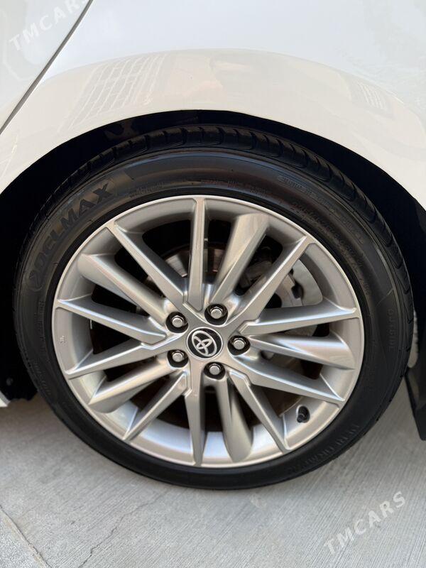 Toyota Camry 2021 - 297 000 TMT - Aşgabat - img 1