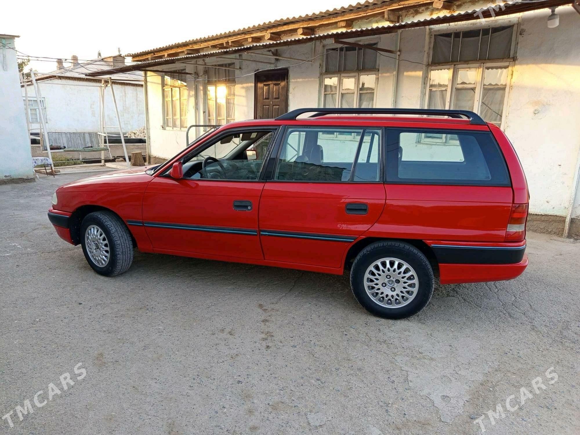 Opel Astra 1991 - 40 000 TMT - Мары - img 3
