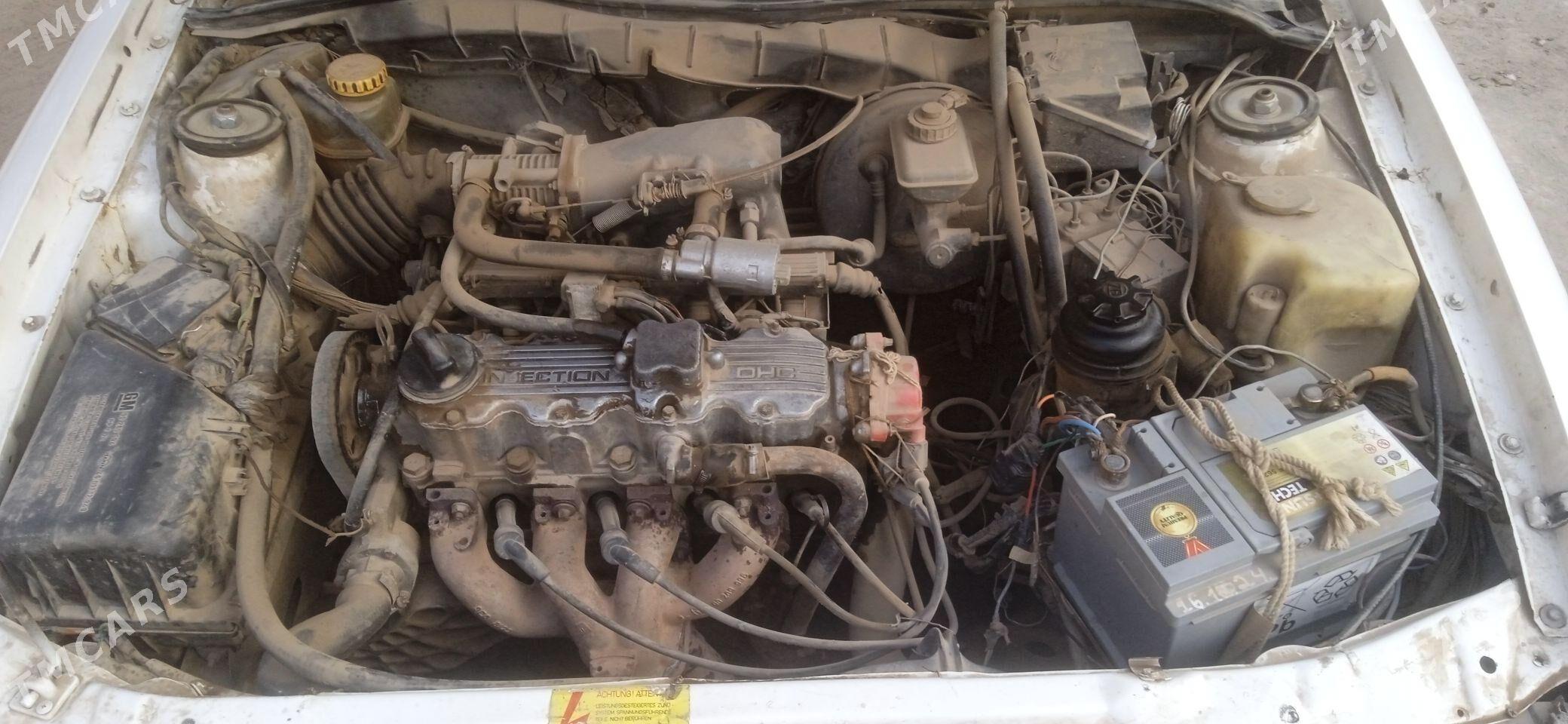 Opel Vectra 1990 - 35 000 TMT - Болдумсаз - img 2