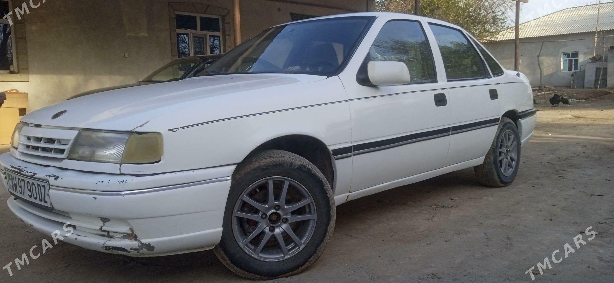 Opel Vectra 1990 - 35 000 TMT - Болдумсаз - img 8