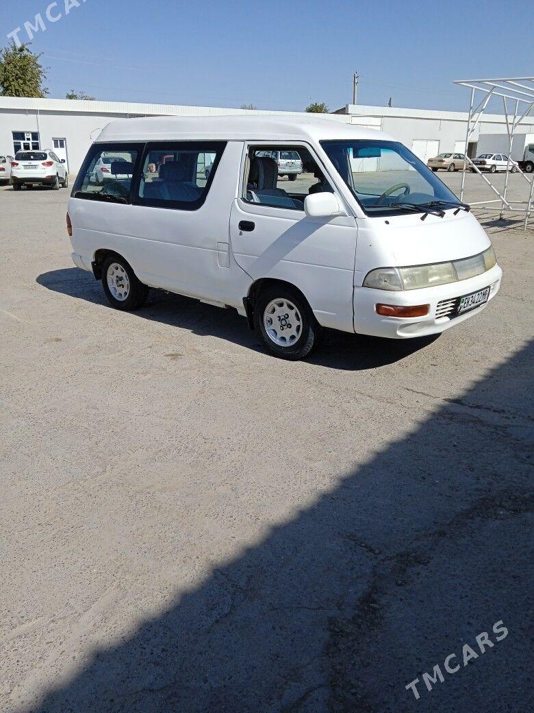 Toyota Town Ace 1995 - 30 000 TMT - Мары - img 2