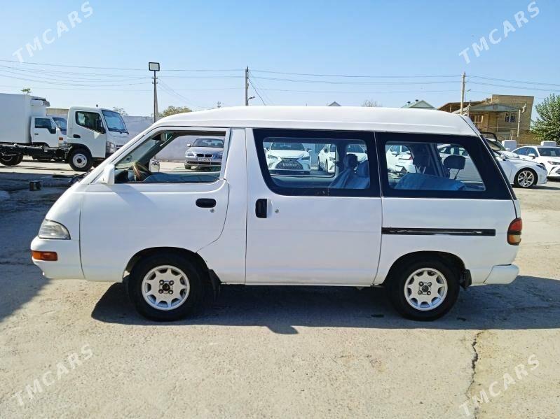 Toyota Town Ace 1995 - 30 000 TMT - Мары - img 5
