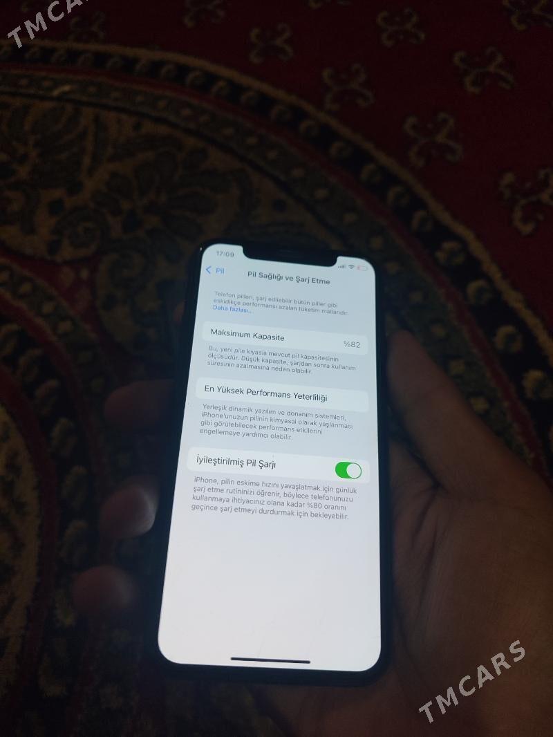 iphone 11 pro - Mary - img 3