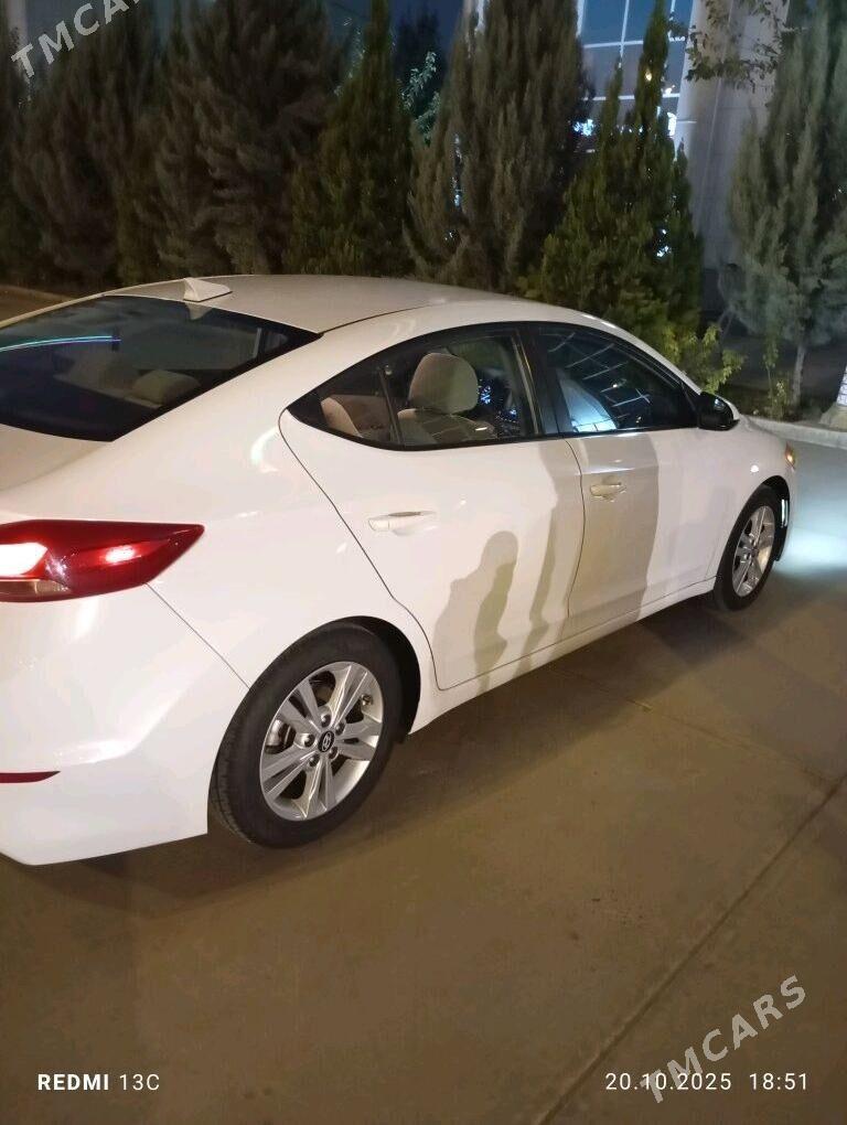 Hyundai Elantra 2018 - 190 000 TMT - Çoganly - img 3