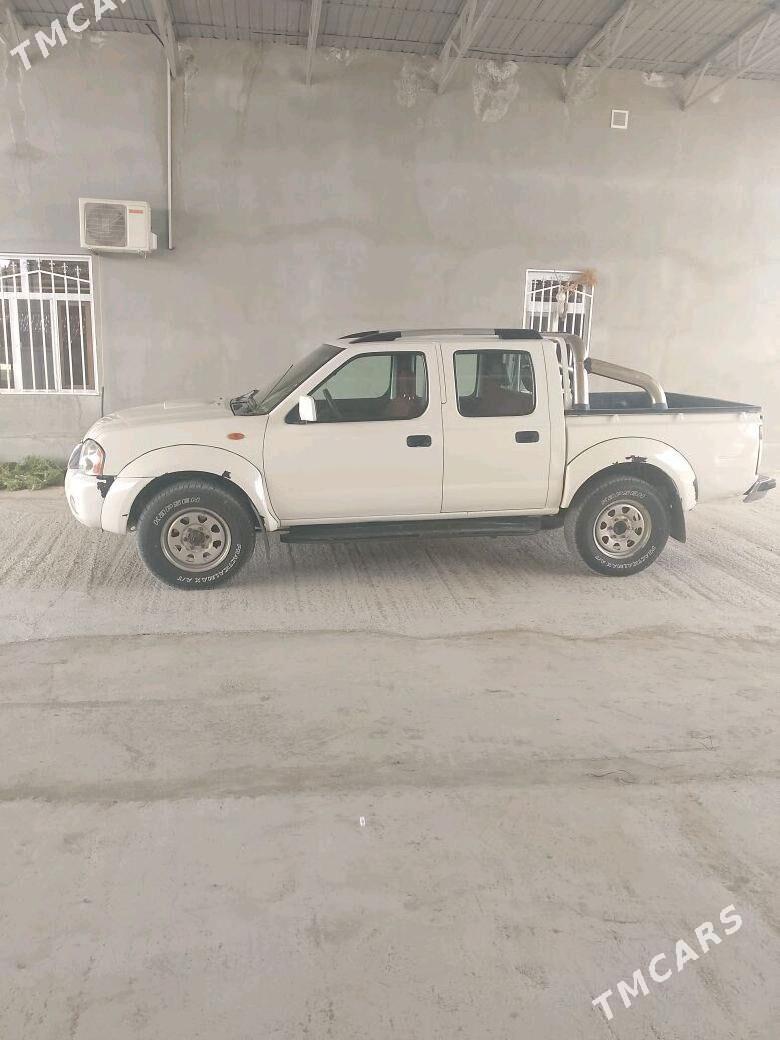 Nissan Navara 2011 - 150 000 TMT - Ашхабад - img 1