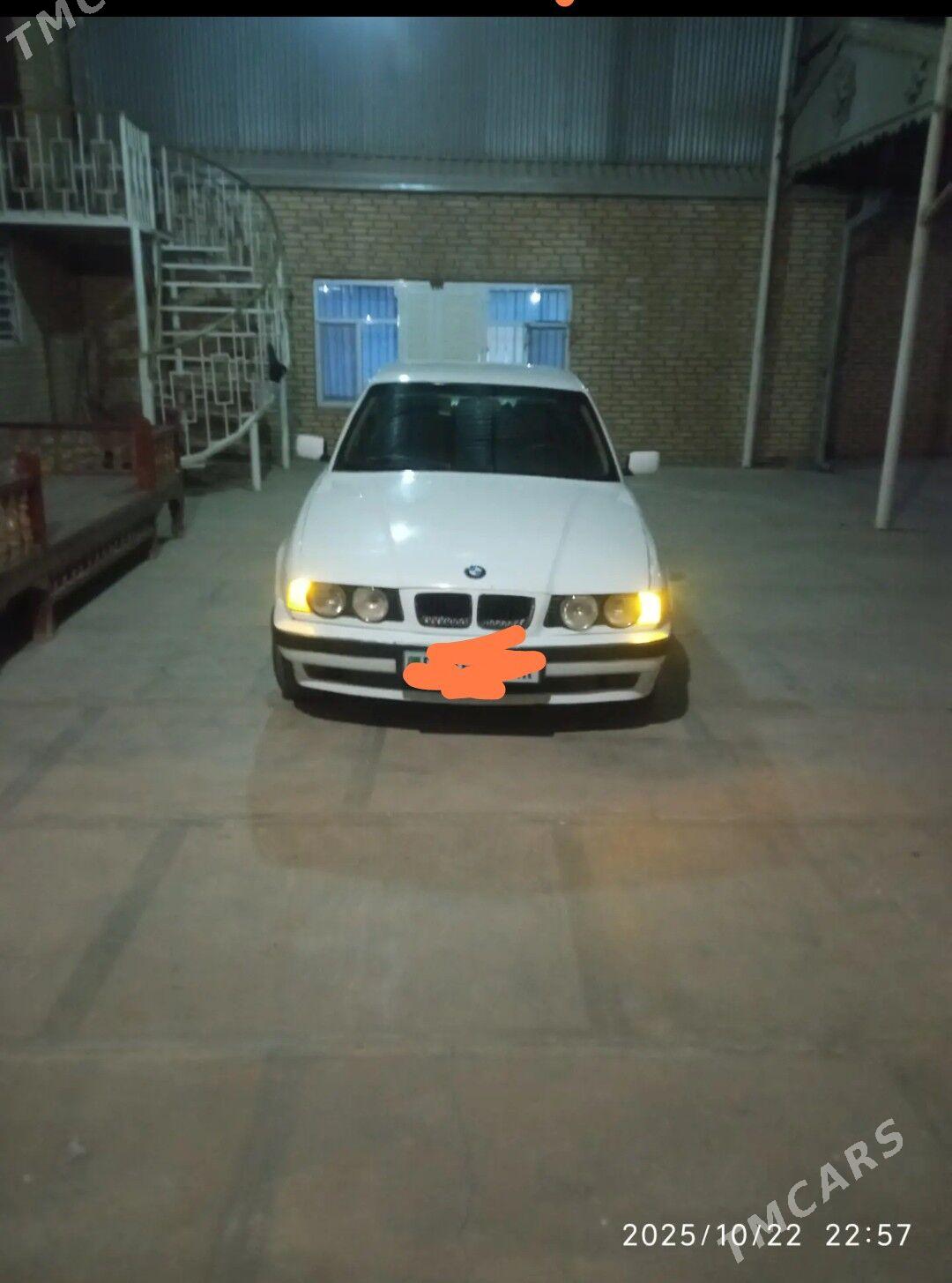 BMW 525 1990 - 30 000 TMT - Мары - img 4