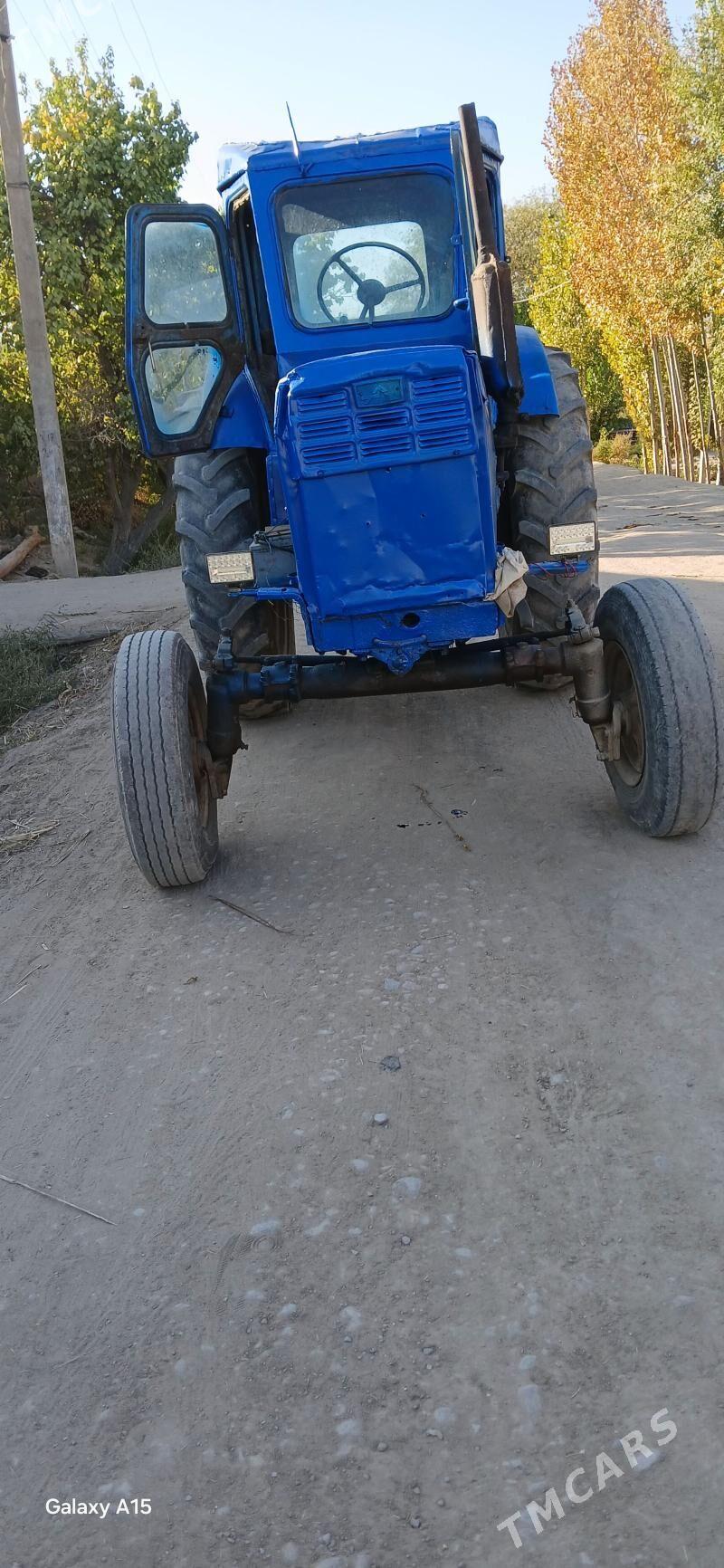 MTZ T-28 1992 - 20 000 TMT - Gurbansoltan Eje - img 1