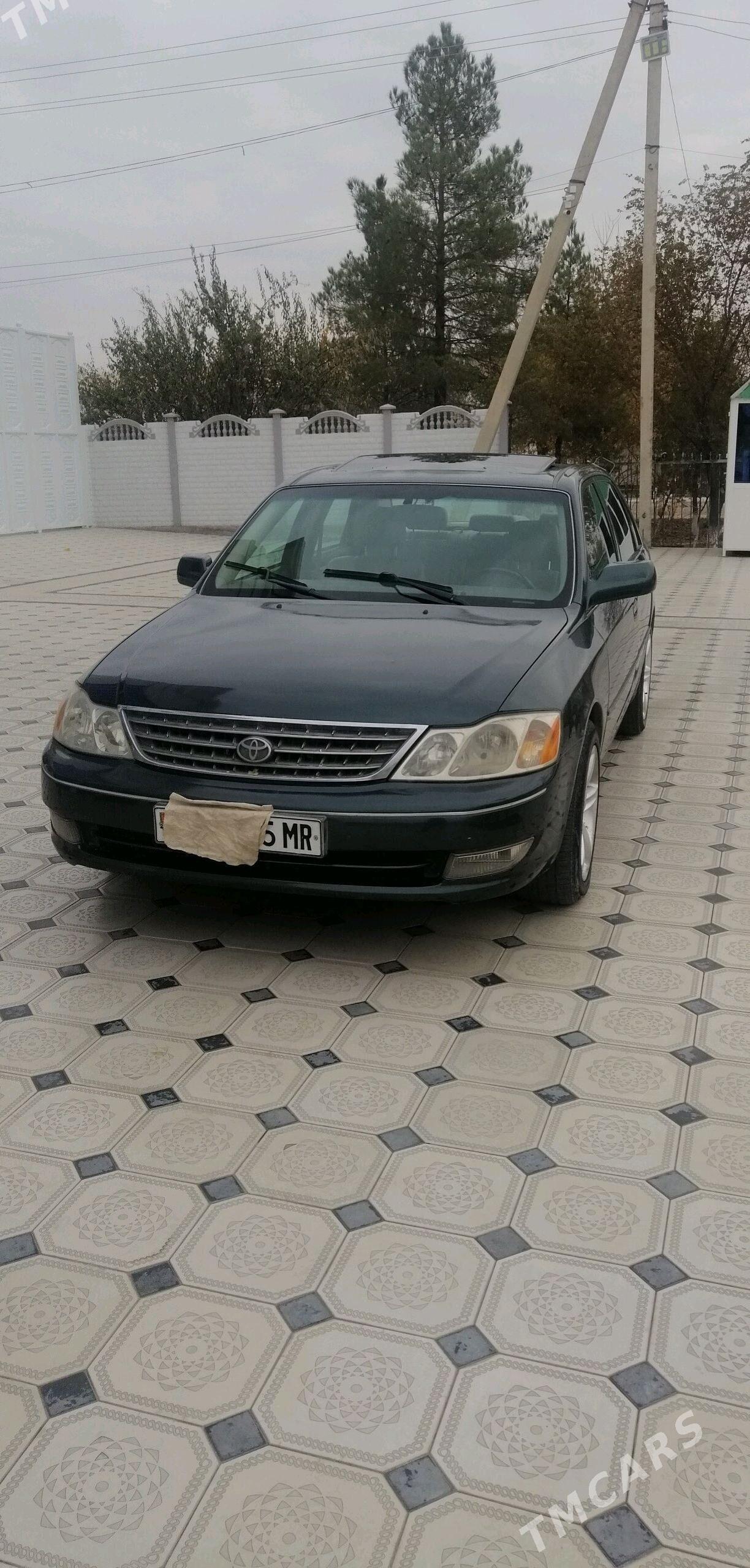 Toyota Avalon 2002 - 175 000 TMT - Мары - img 1