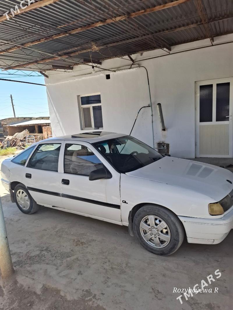 Opel Vectra 1991 - 15 000 TMT - Магданлы - img 9