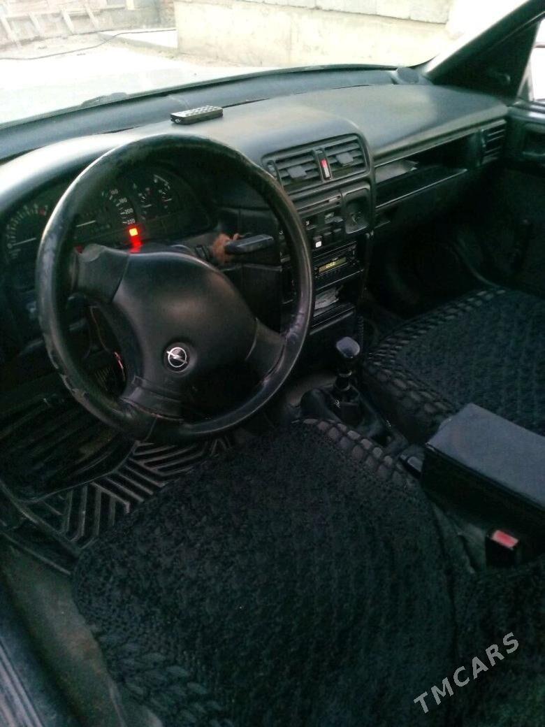 Opel Vectra 1991 - 25 000 TMT - Балканабат - img 2