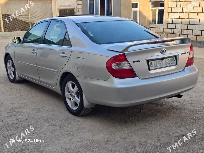 Toyota Camry 2004 - 170 000 TMT - Гумдаг - img 3