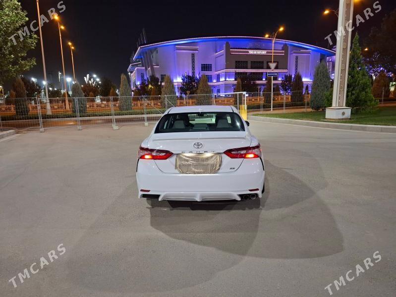 Toyota Camry 2022 - 360 000 TMT - Olimpiýa şäherçesi - img 3