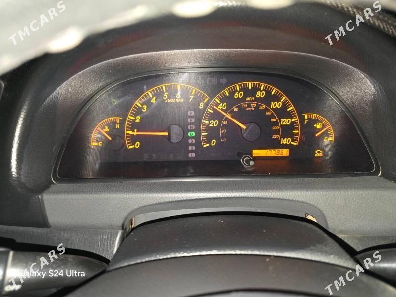 Toyota Camry 2004 - 170 000 TMT - Гумдаг - img 9