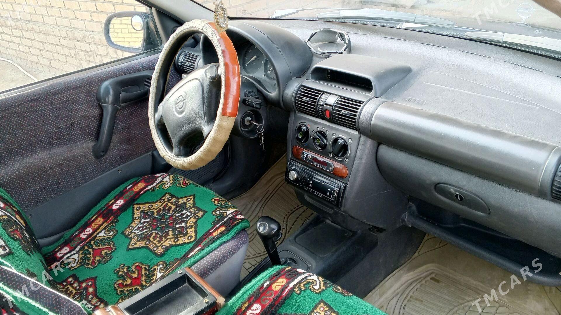 Opel Vita 1995 - 30 000 TMT - Halaç - img 6