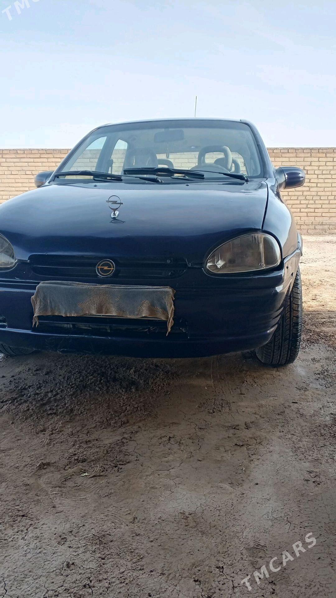 Opel Vita 1995 - 30 000 TMT - Halaç - img 3