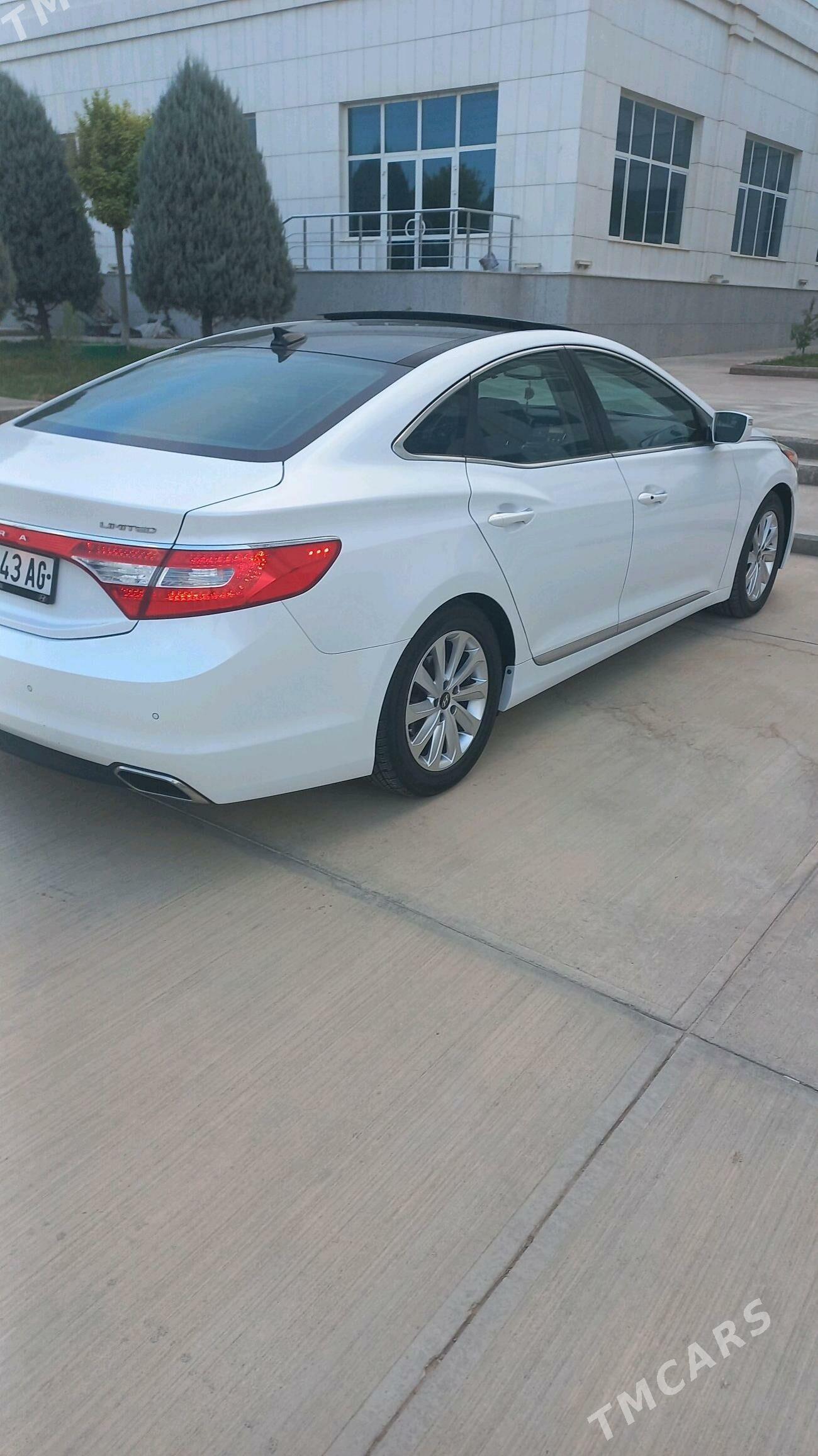 Hyundai Azera 2016 - 260 000 TMT - Aşgabat - img 7