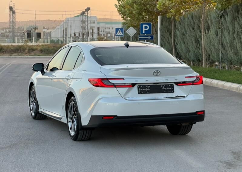 Toyota Camry 2025 - 645 000 TMT - Aşgabat - img 6