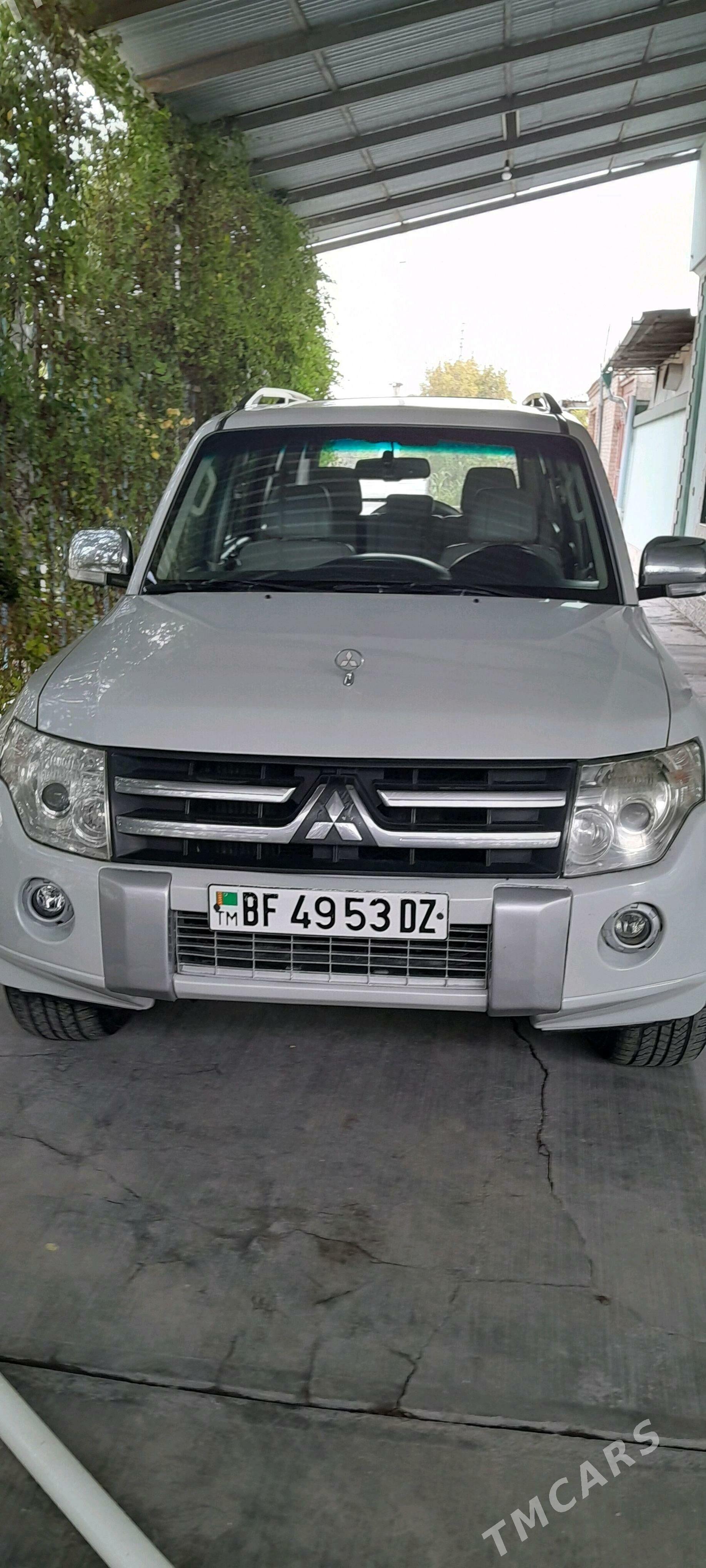 Mitsubishi Pajero 2010 - 220 000 TMT - Дашогуз - img 5