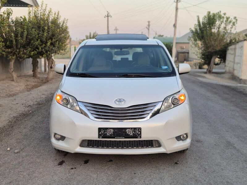 Toyota Sienna 2016 - 384 000 TMT - Büzmeýin - img 1