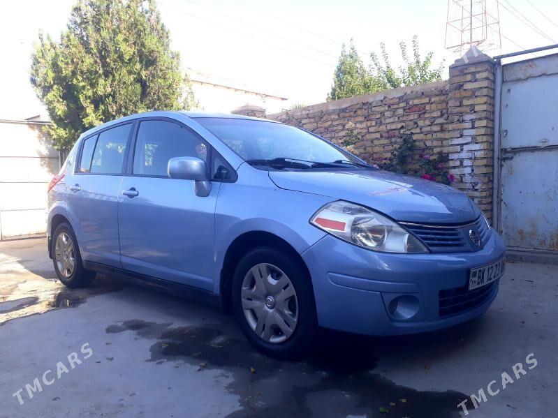 Nissan Versa 2011 - 120 000 TMT - Балканабат - img 3
