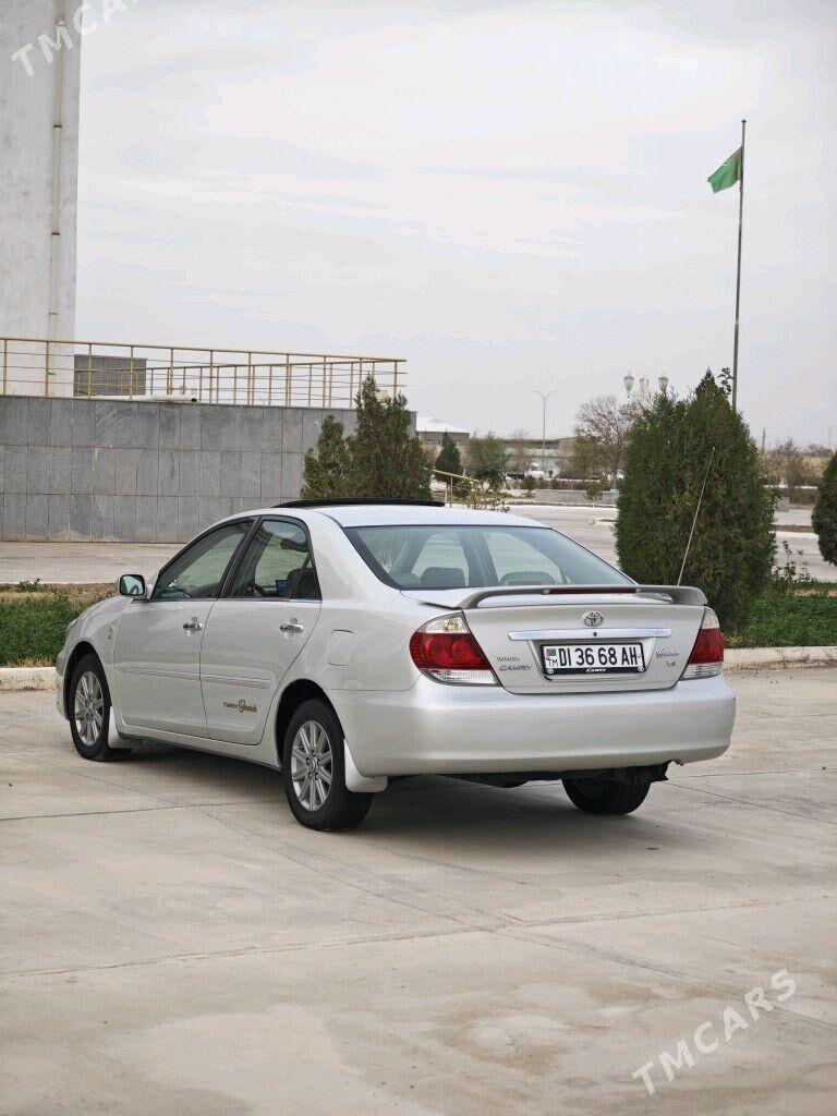 Toyota Camry 2002 - 219 000 TMT - Теджен - img 4