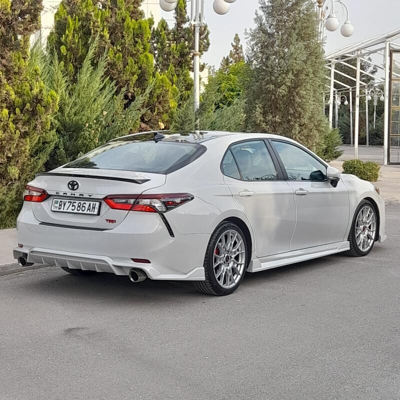Toyota Camry 2021 - 420 000 TMT - Aşgabat - img 3