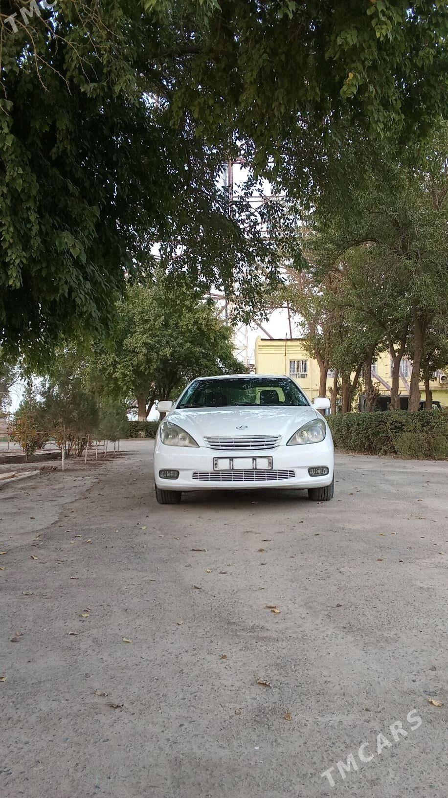 Lexus ES 300 2002 - 190 000 TMT - Теджен - img 2