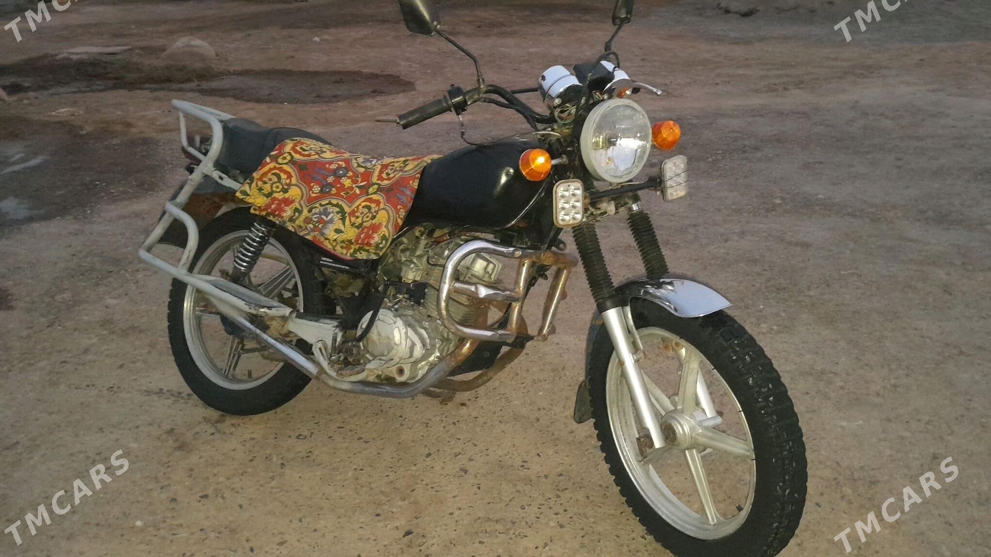 Fekon FK150-8G 2013 - 9 000 TMT - Теджен - img 3