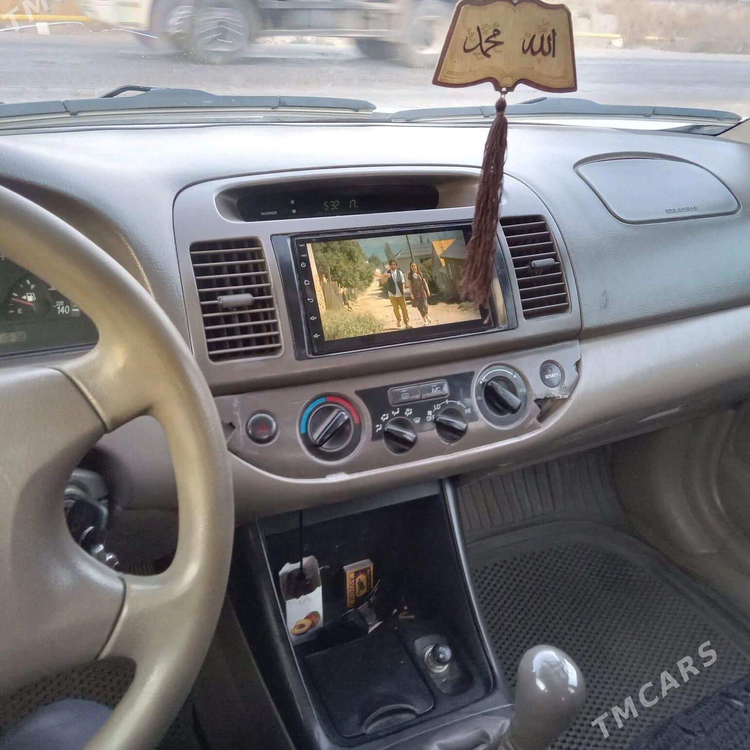 Toyota Camry 2004 - 132 000 TMT - Халач - img 6
