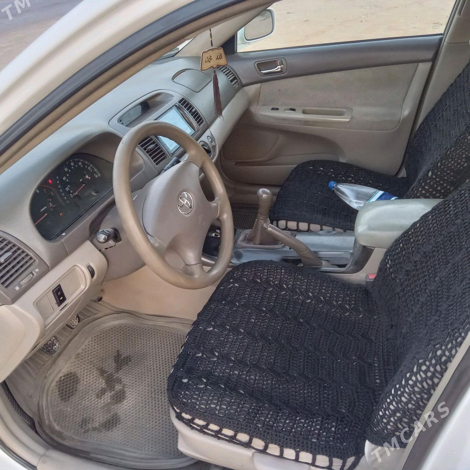 Toyota Camry 2004 - 132 000 TMT - Халач - img 7