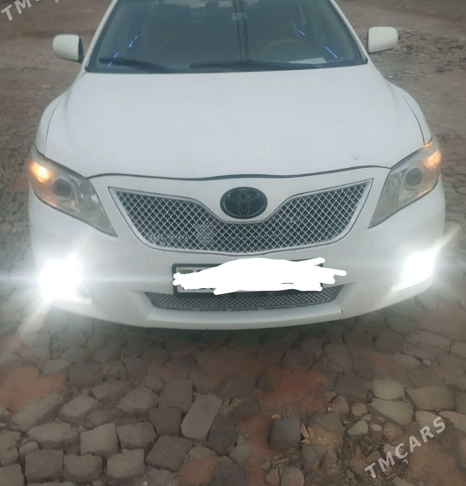 Toyota Camry 2009 - 140 000 TMT - Мары - img 4